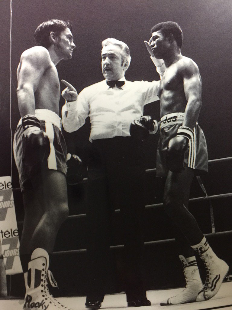 ROBERTO DURAN vs. LEONARD TAVAREZ (Site)